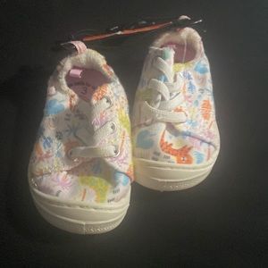 Size 3 shoes with all kinds of colors